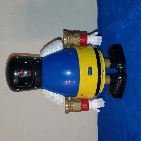 M&M Nutcracker Sweet Limited Edition Blue Candy Dispenser Holiday Collection - Picture 6 of 13